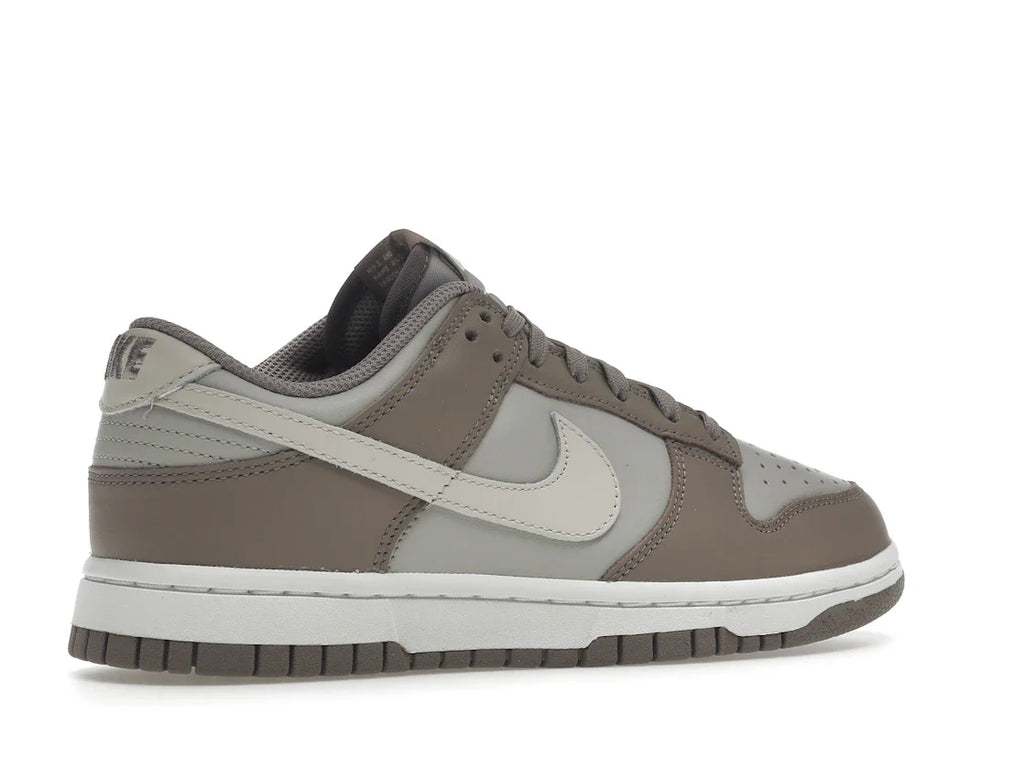 Nike Dunk Low Bone Beige (Damen)