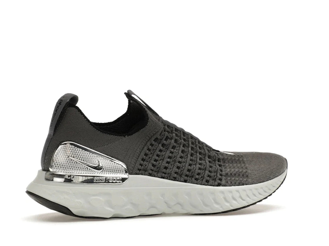 Nike React Phantom Run Flyknit 2 Eisengrau Silber