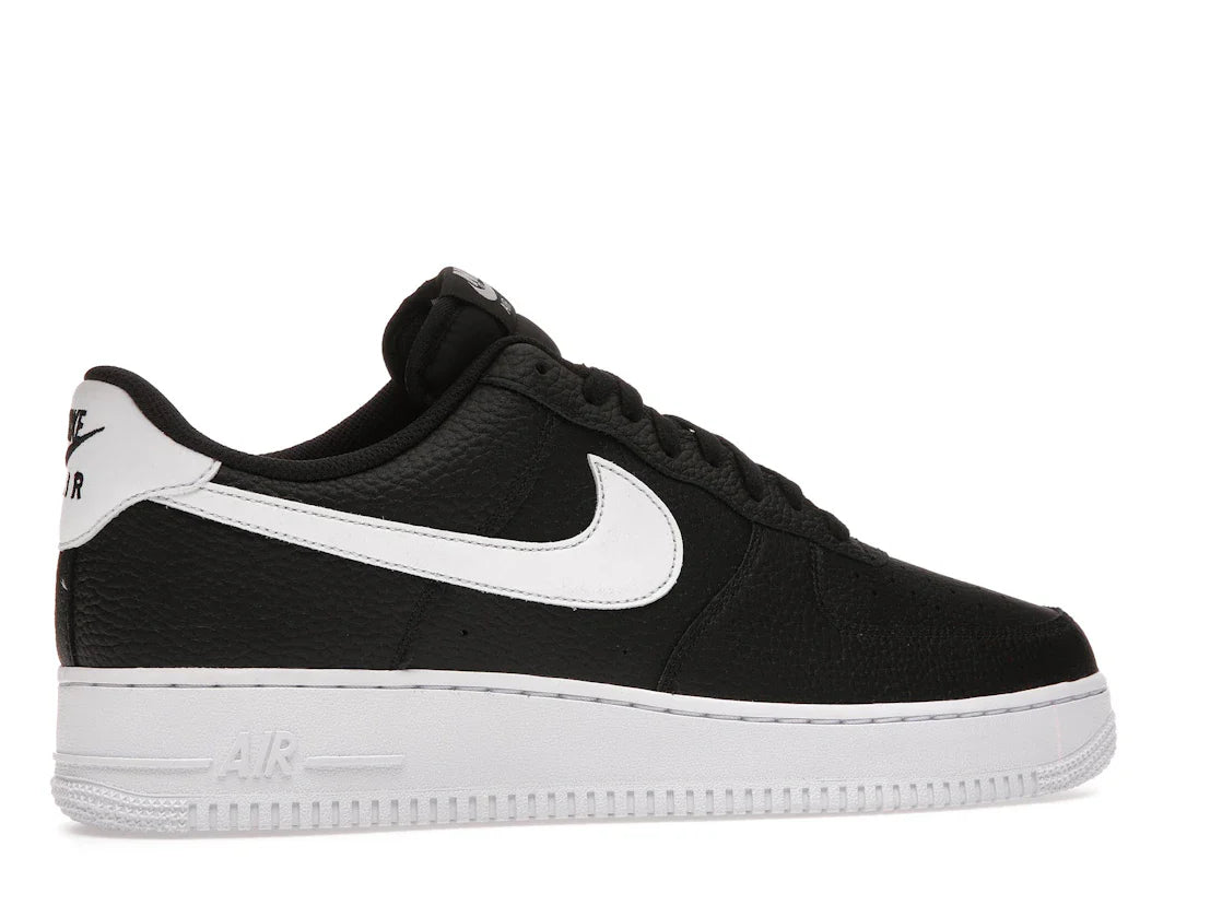 Nike Air Force 1 Low '07 Schwarz Weiß Genarbtes Leder