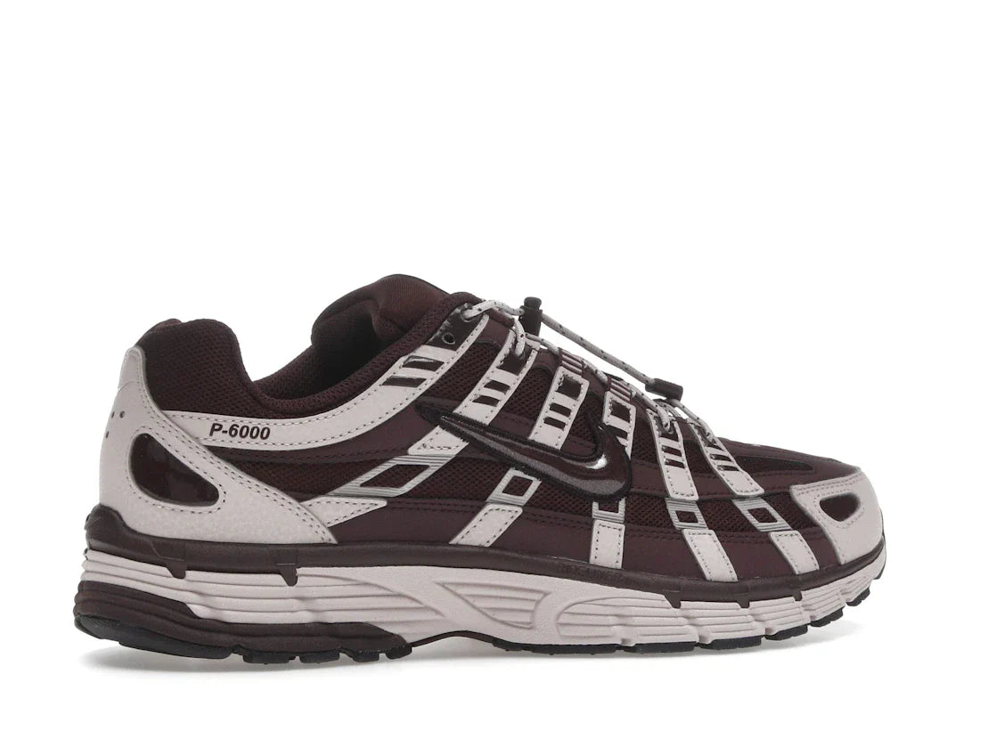 Nike P-6000 Silt Red Burgundy Crush (Damen)