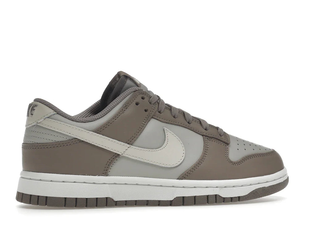 Nike Dunk Low Bone Beige (Damen)