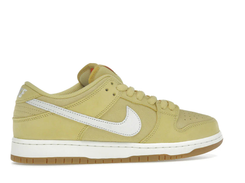 Nike SB Dunk Low Saturn Gold