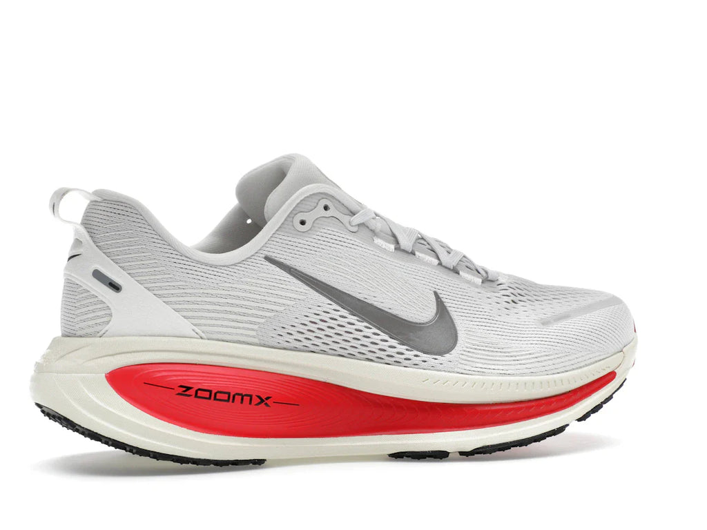 Nike Vomero 18 Platinum Tint Siren Red Light Smoke Gray Metallic Pewter