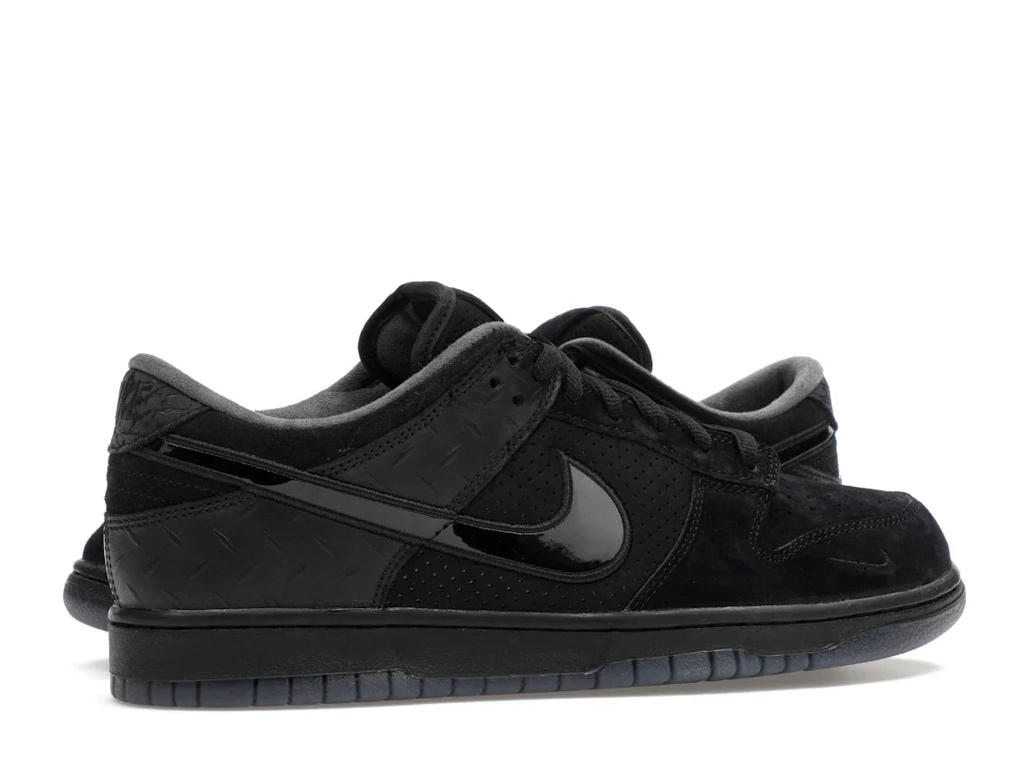 Nike Dunk Low Ducks of a Feather Schwarz University of Oregon PE
