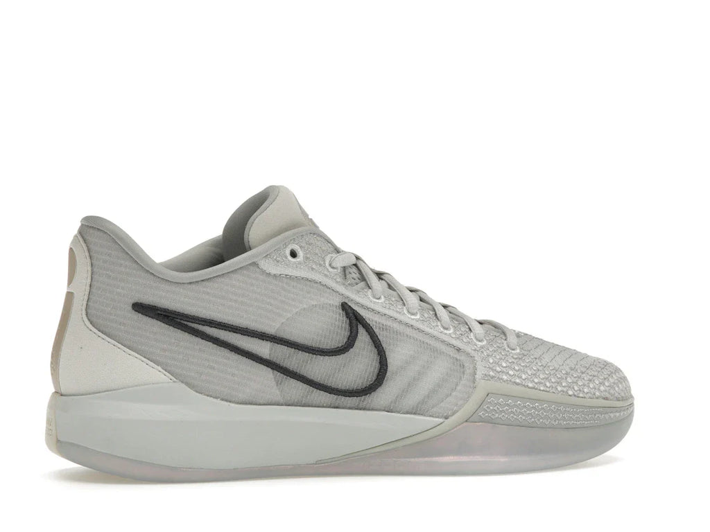 Nike Sabrina 1 Ionic Photon Dust (Damen)