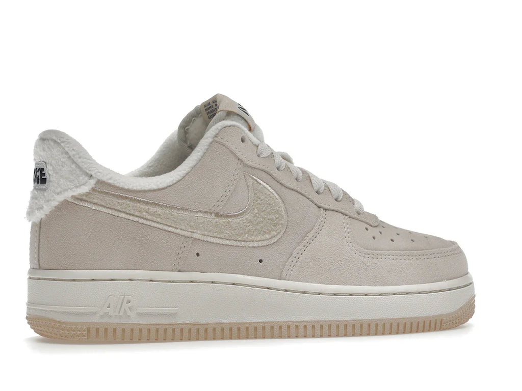 Nike Air Force 1 Low '07 SE Sanddrift Gum Fleece (Damen)