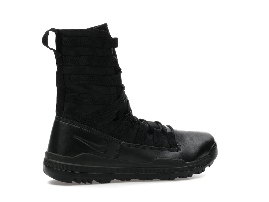 Nike SFB Gen 2 8" Schwarz