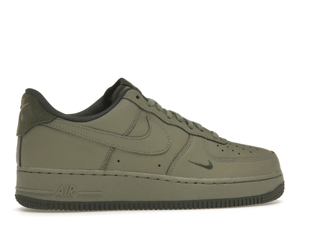 Nike Air Force 1 Low '07 LV8 Light Army Cargo Khaki
