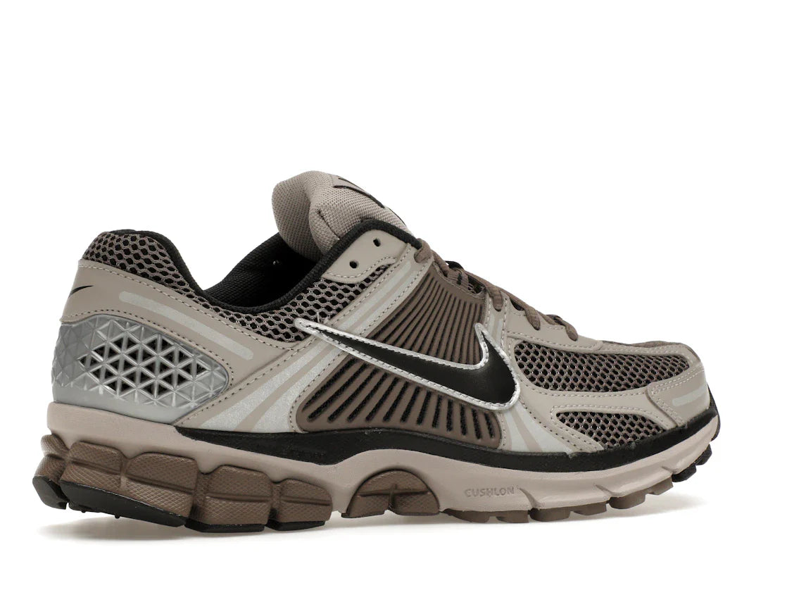 Nike Zoom Vomero 5 College Gray Cave Stone