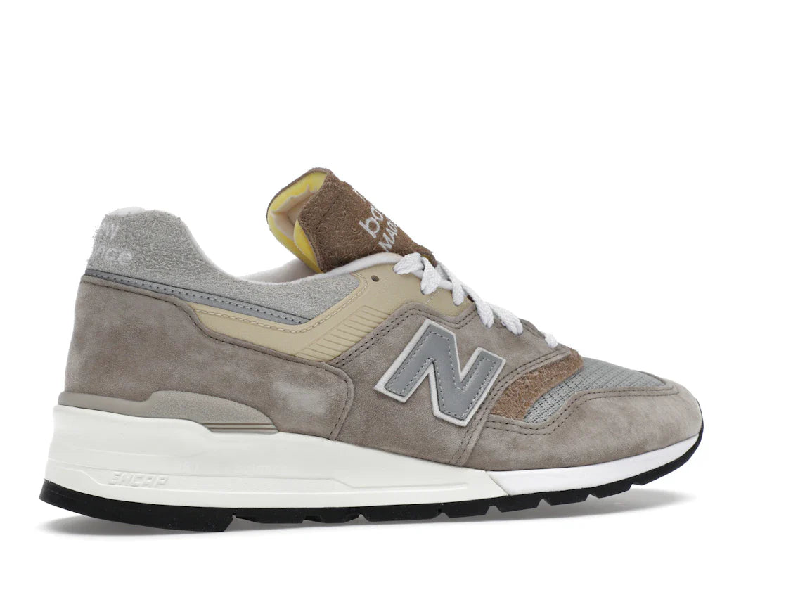 New Balance 997 MiUSA Light Mushroom Mirage Gray