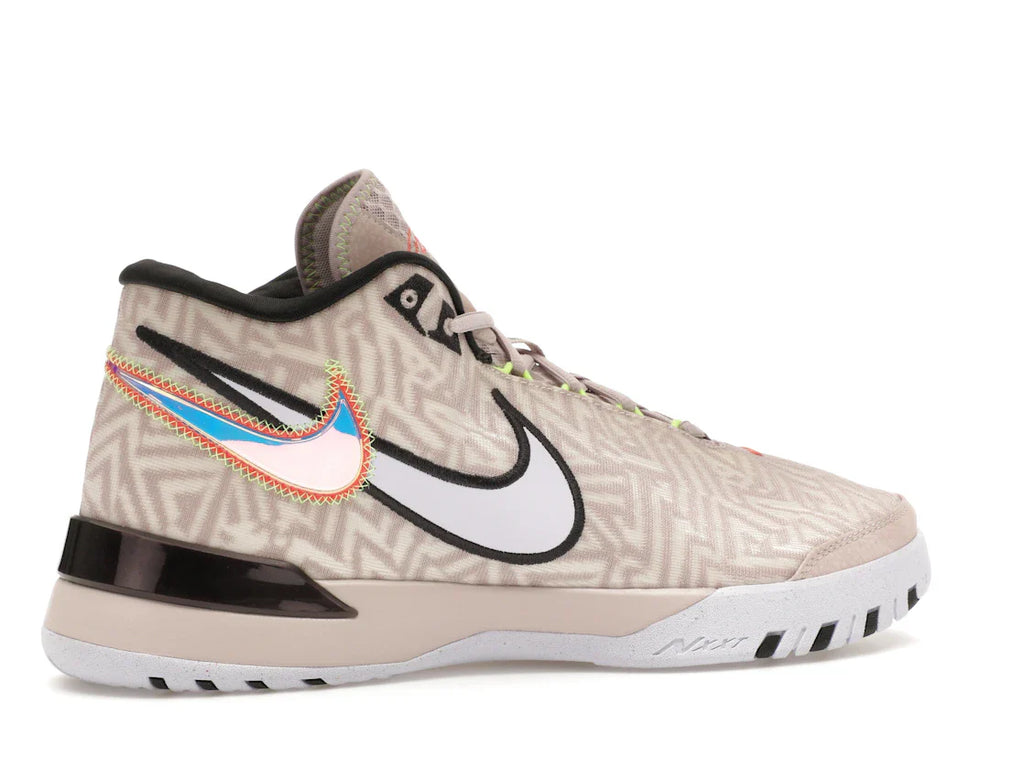 Nike Zoom LeBron NXXT Genisus Platin Lila
