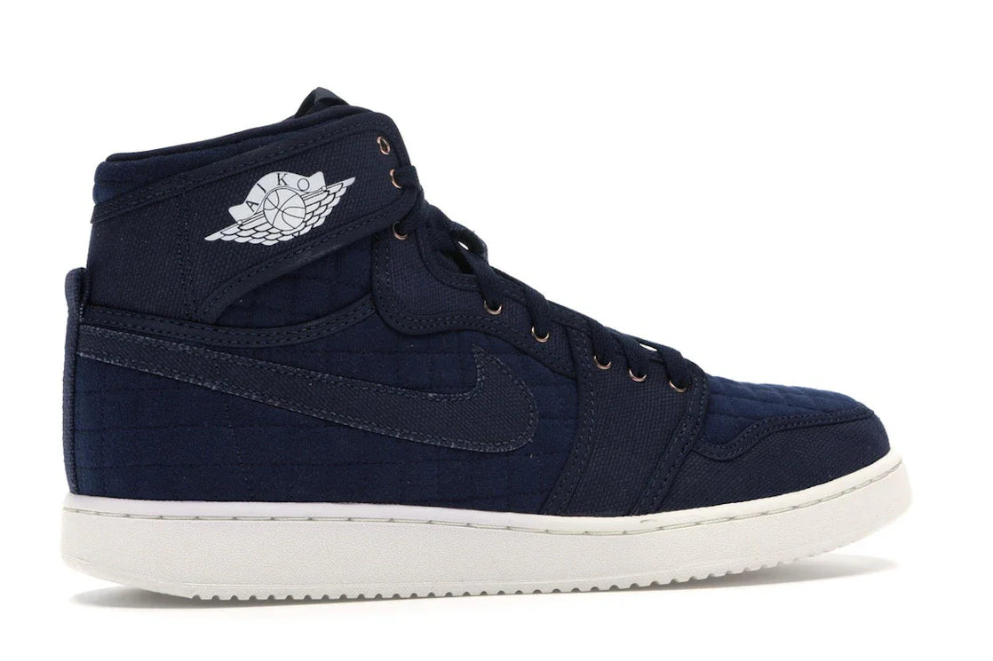 Jordan 1 Retro AJKO Blau Gesteppt