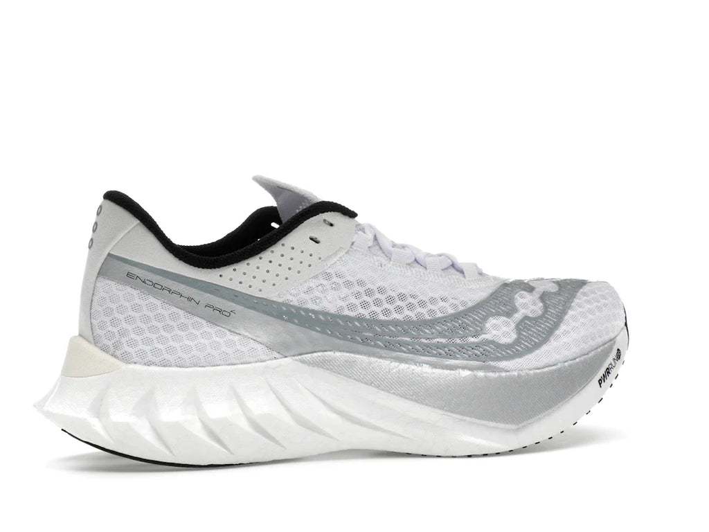 Saucony Endorphin Pro 4 Weiß Silber