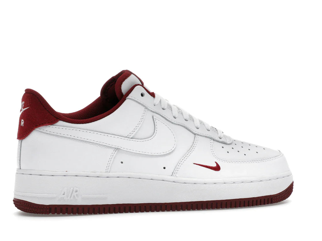 Nike Air Force 1 Low '07 LV8 Weiß Team Rot