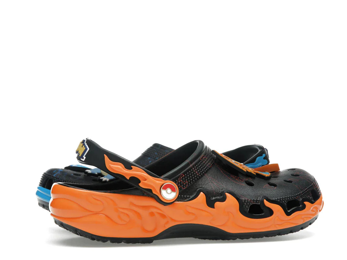 Crocs Classic Clog Pokémon Glurak gegen Turtok
