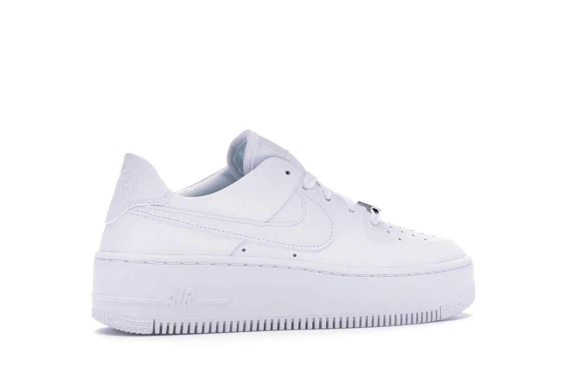 Nike Air Force 1 Sage Low Triple White (Damen)