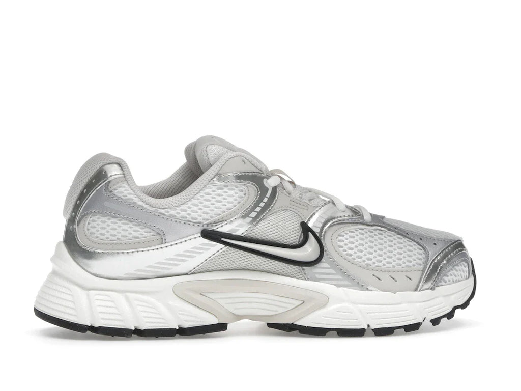 Nike V5 RNR Sail Light Orewood Brown (Damen)