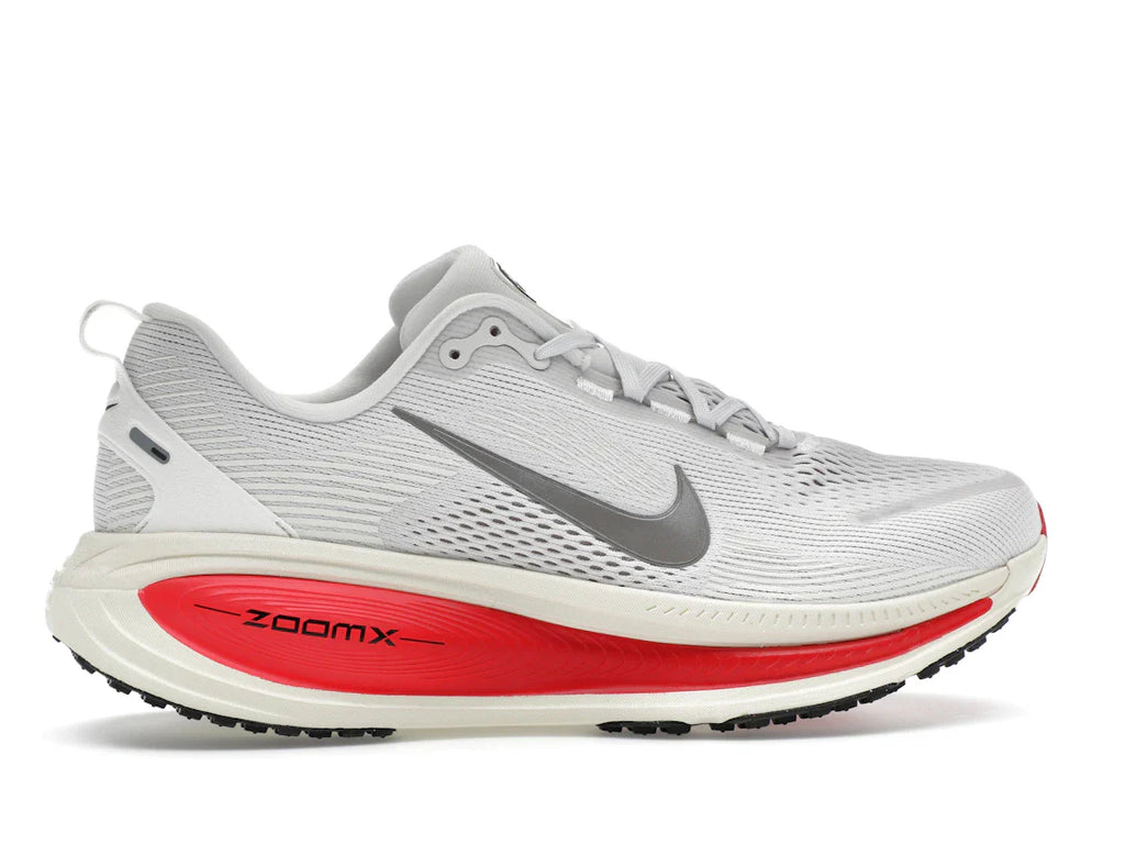 Nike Vomero 18 Platinum Tint Siren Red Light Smoke Gray Metallic Pewter