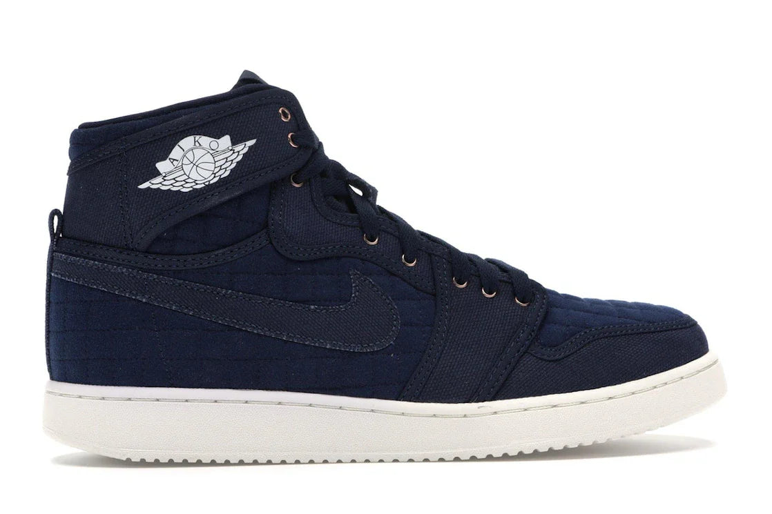 Jordan 1 Retro AJKO Blau Gesteppt