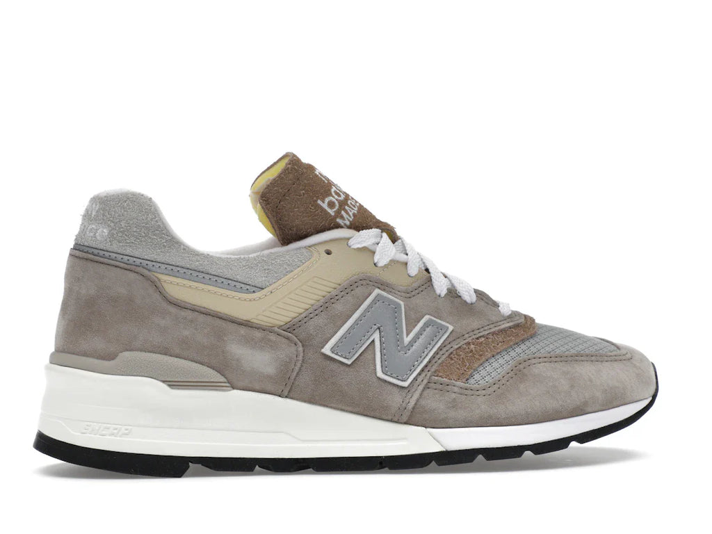 New Balance 997 MiUSA Light Mushroom Mirage Gray