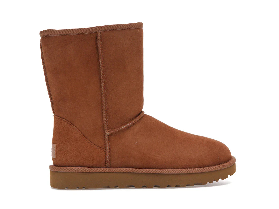 UGG Classic Short II Stiefel Kastanie (Damen)