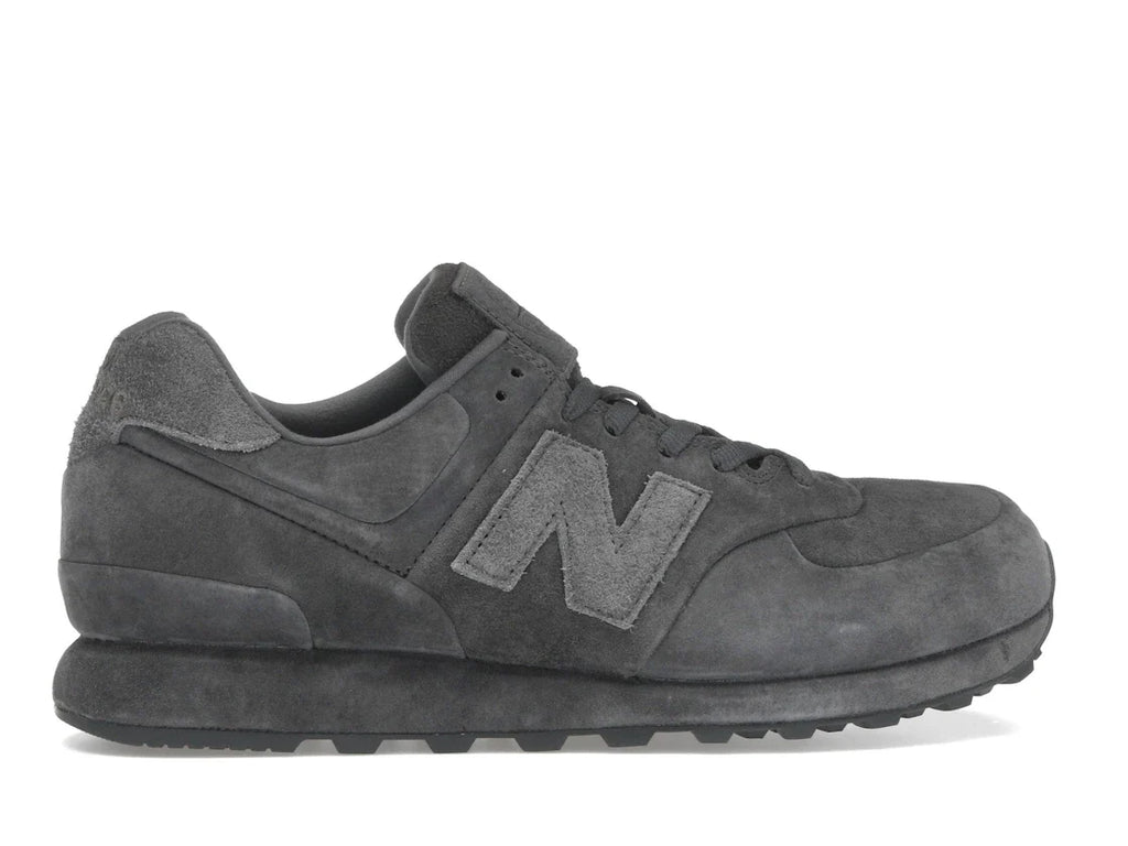 New Balance 574 Legacy Stone Island Ghost Dunkelgrau