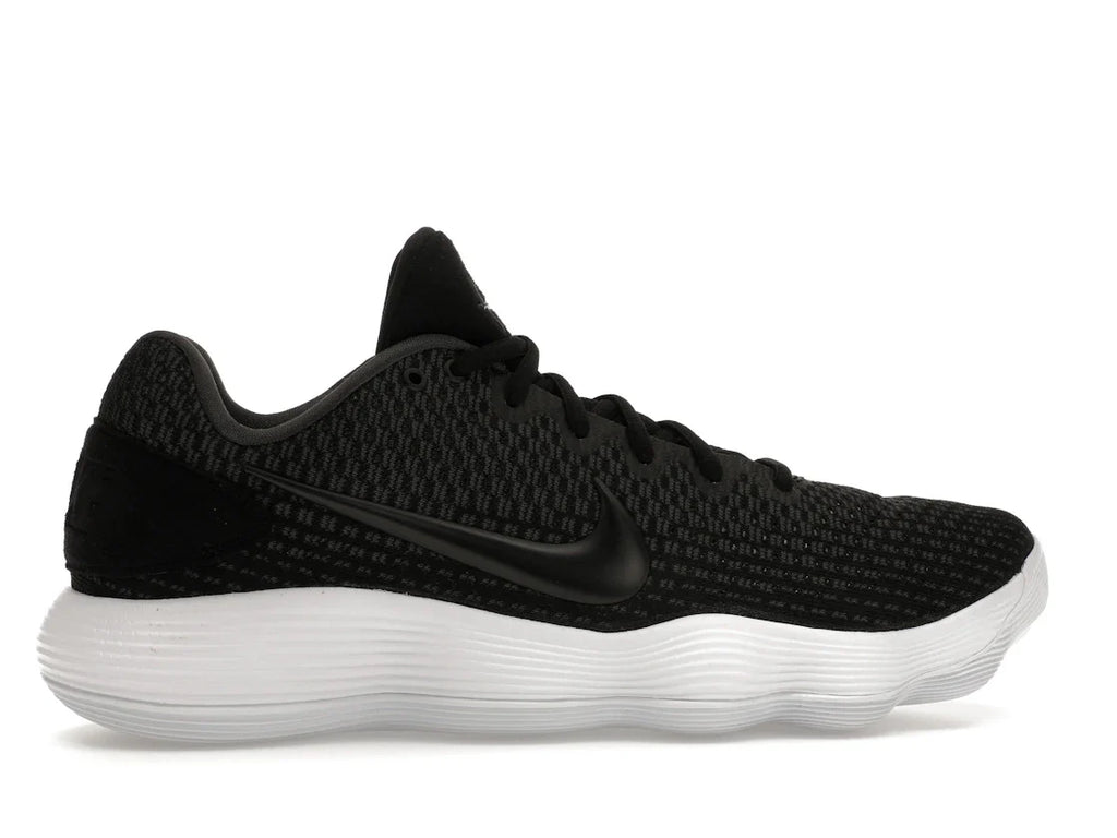 Nike Hyperdunk 2017 Low Schwarz