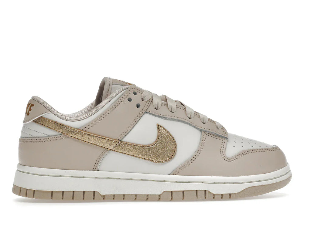 Nike Dunk Low Phantom Metallic Gold (Damen)
