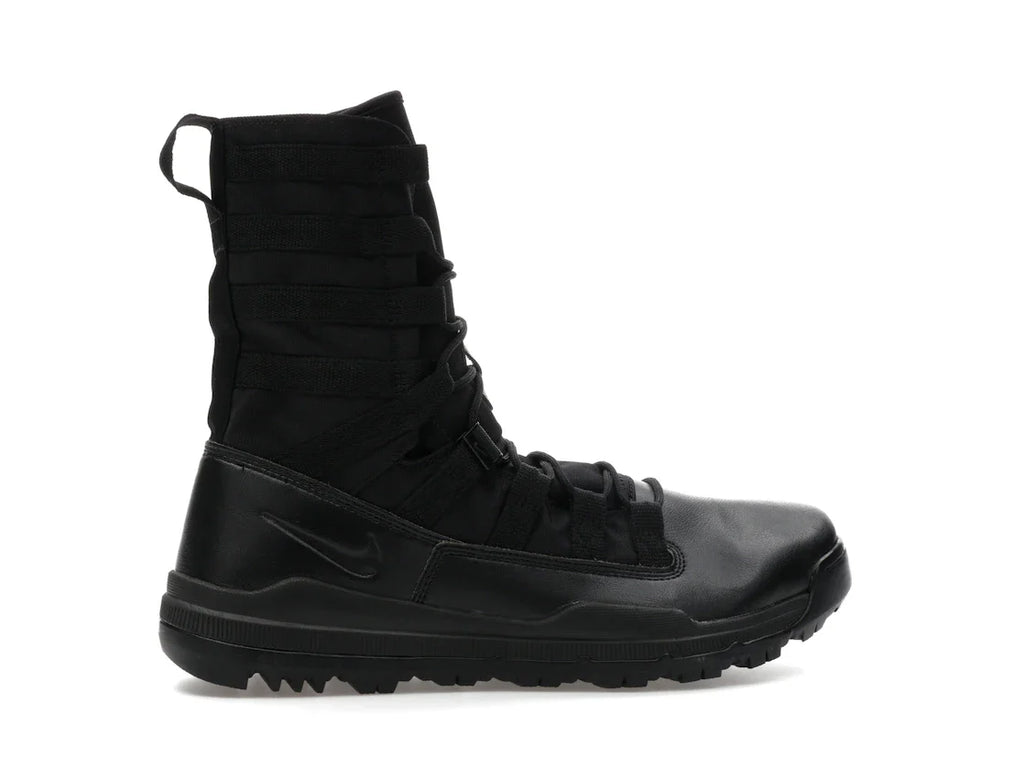 Nike SFB Gen 2 8" Schwarz