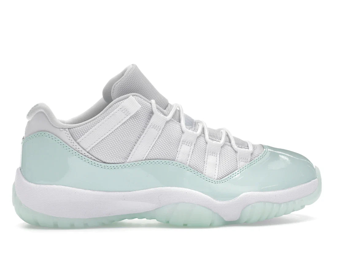 Jordan 11 Retro Low Igloo (Damen)